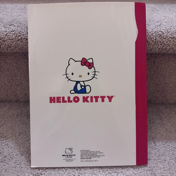 Hello Kitty Notebook with Colorful Design - Picture 2 of 4